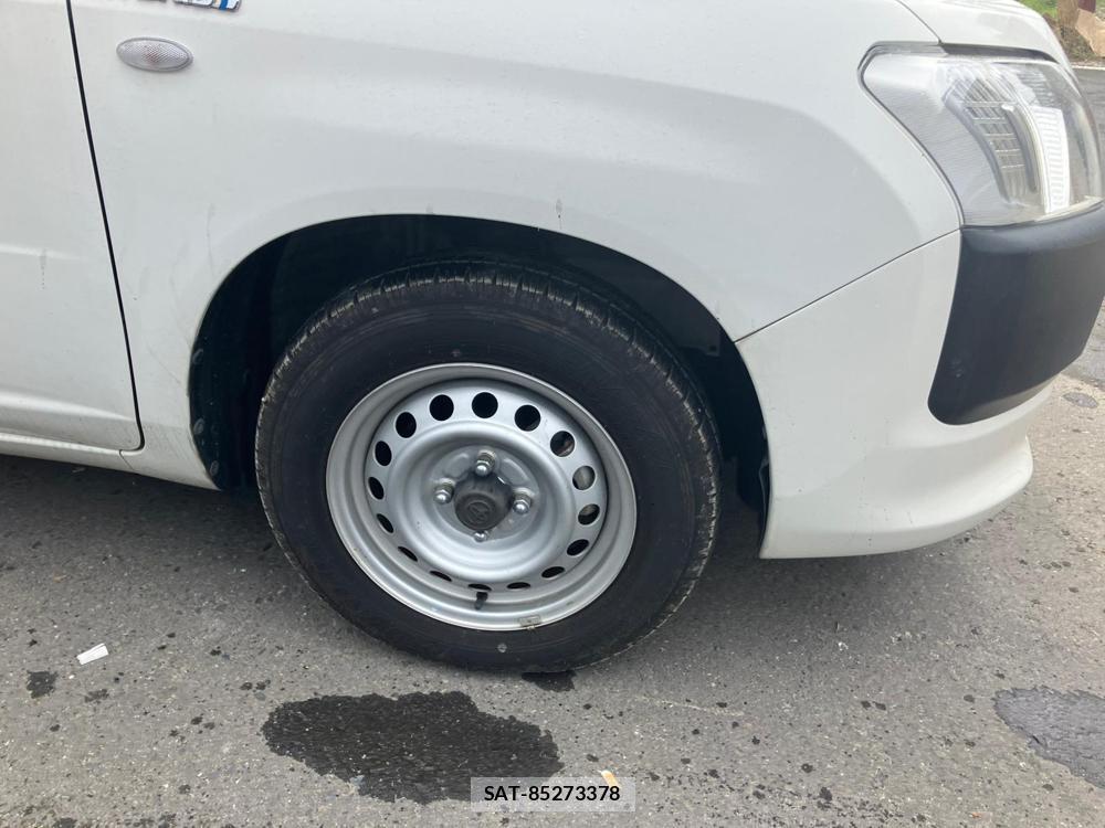 Toyota PROBOX 2019 1273754-33