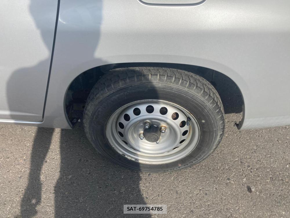 Toyota PROBOX 2018 1289554-32