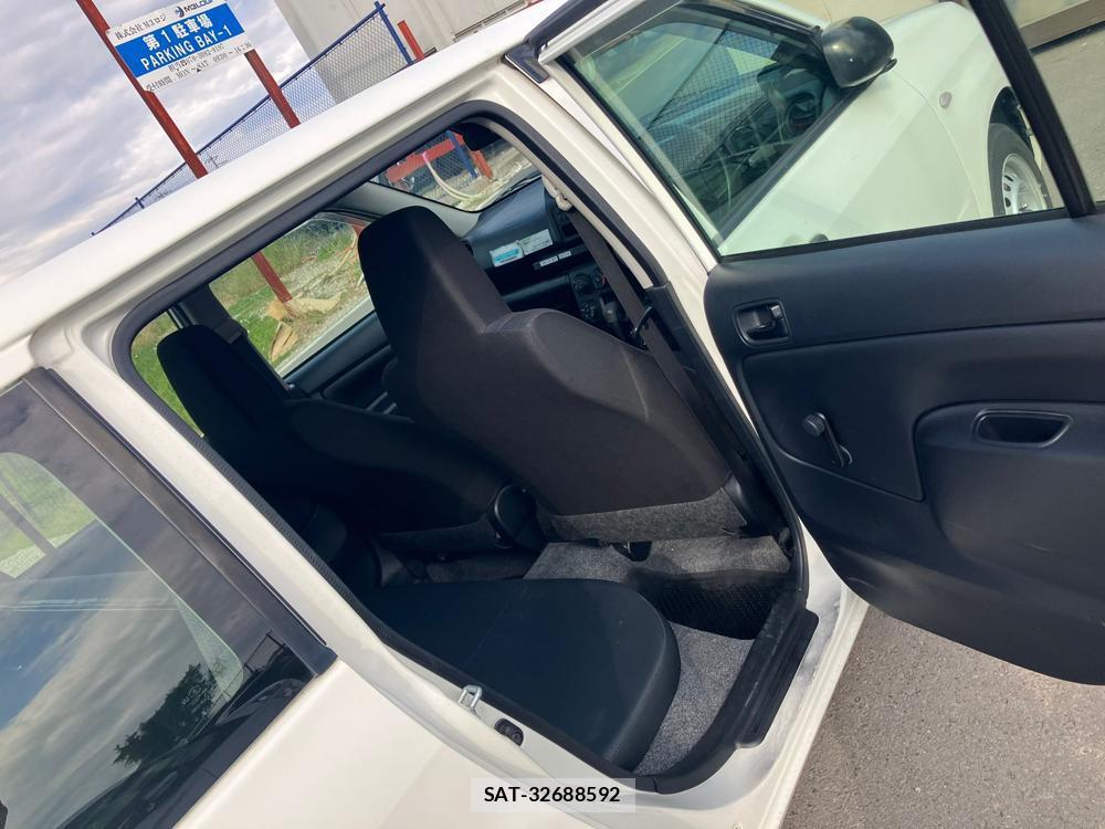 Toyota PROBOX 2019 1298871-8