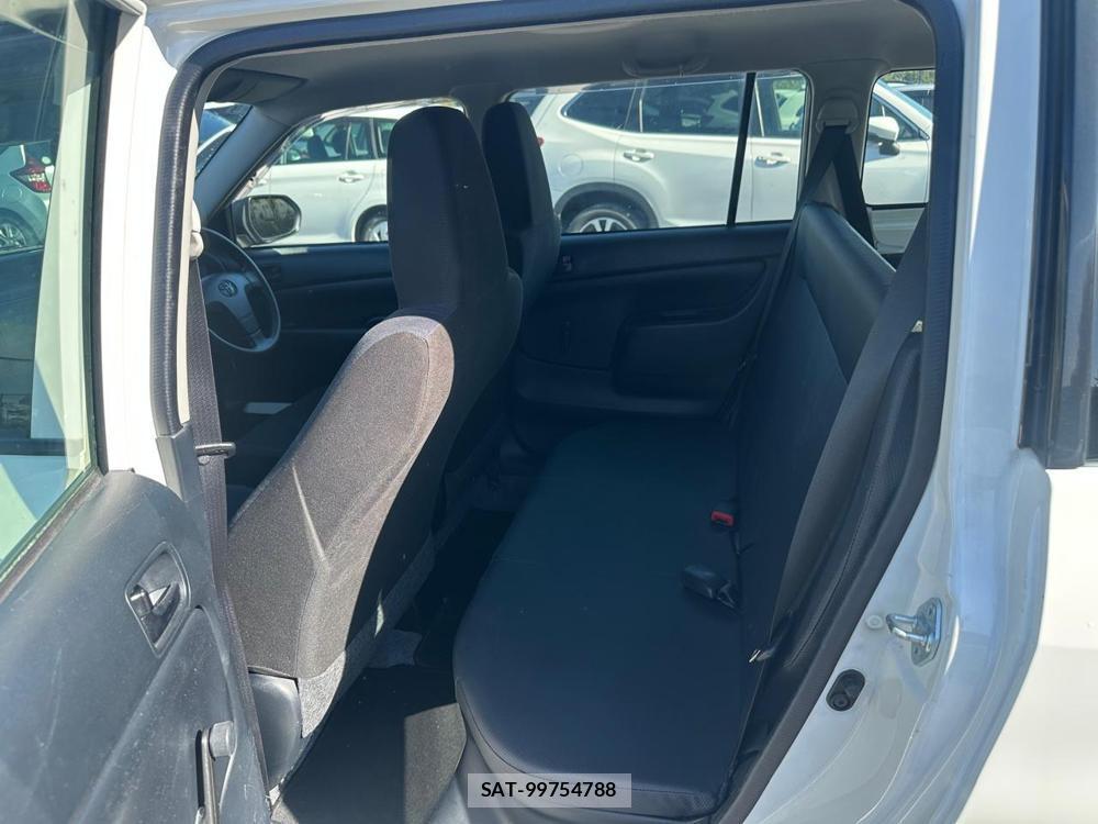 Toyota PROBOX 2020 1372553-9