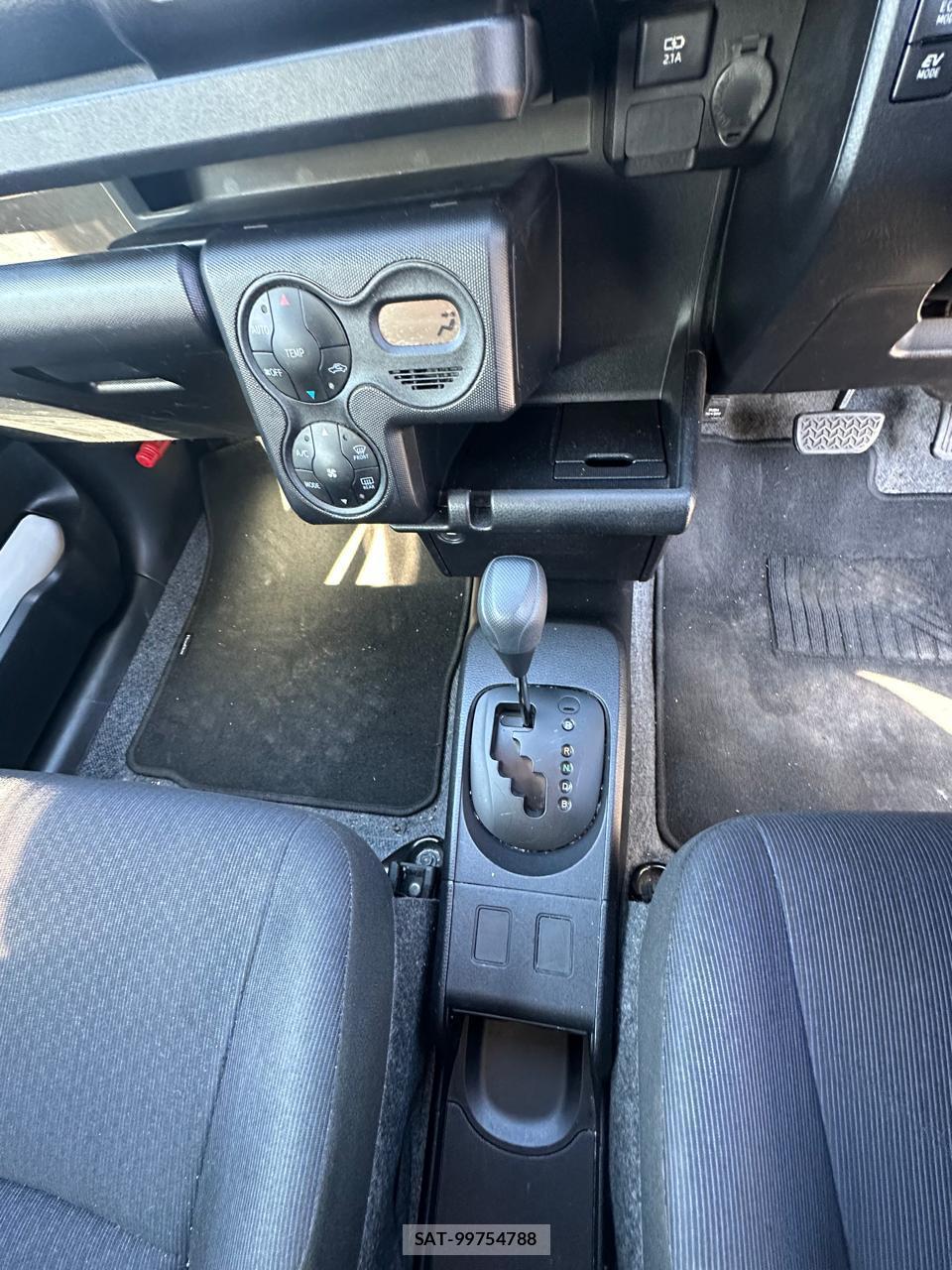 Toyota PROBOX 2020 1372553-18