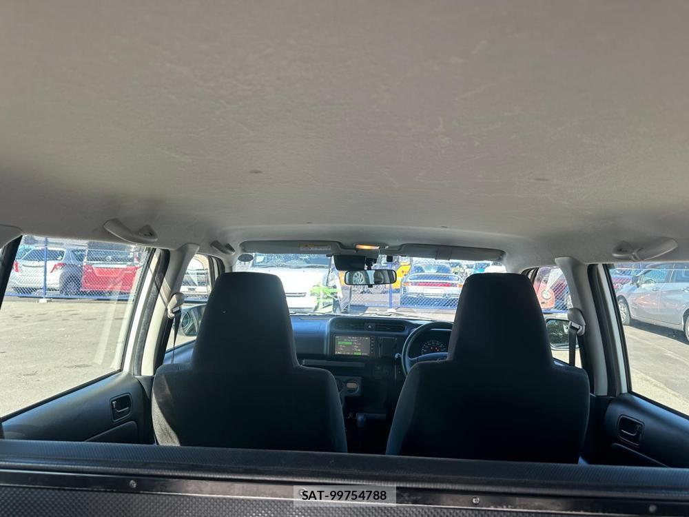 Toyota PROBOX 2020 1372553-21