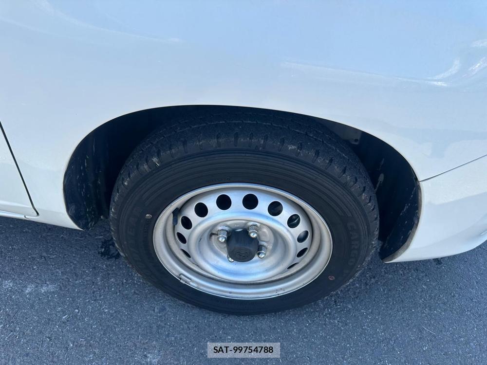 Toyota PROBOX 2020 1372553-25