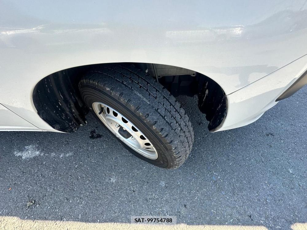Toyota PROBOX 2020 1372553-28