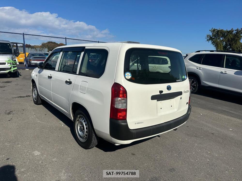 Toyota PROBOX 2020 1372553-2