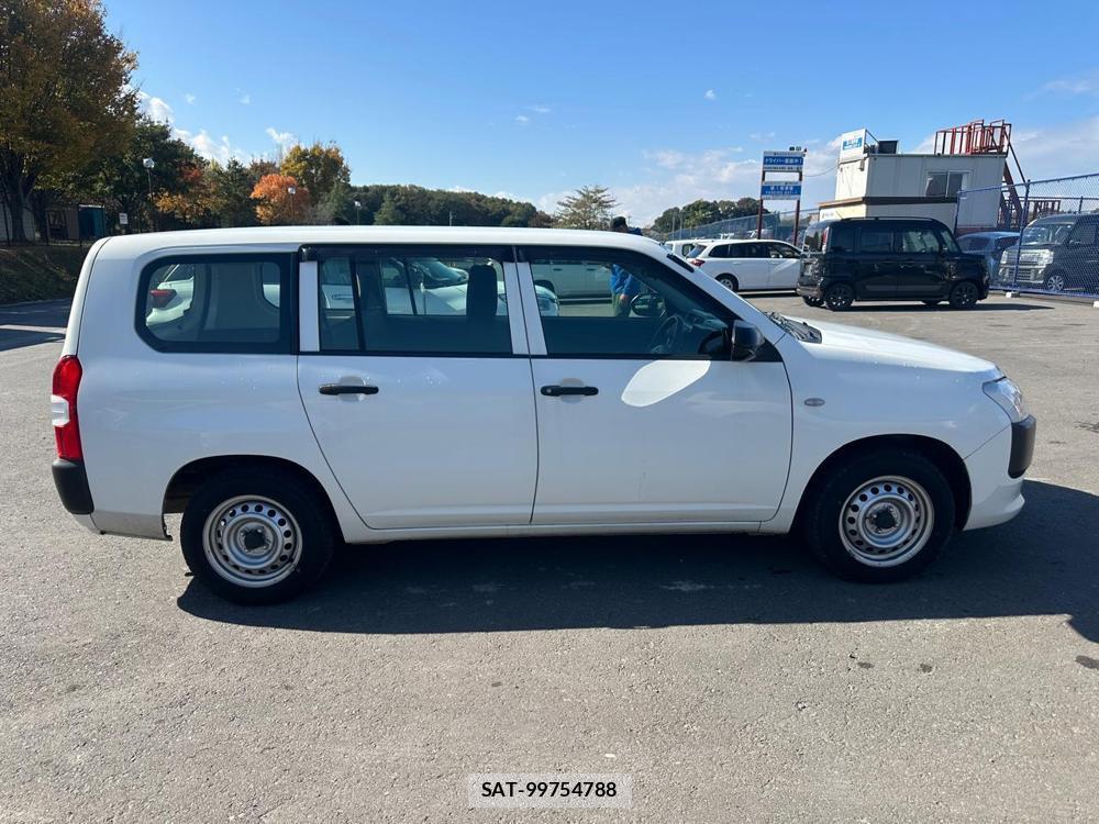 Toyota PROBOX 2020 1372553-5