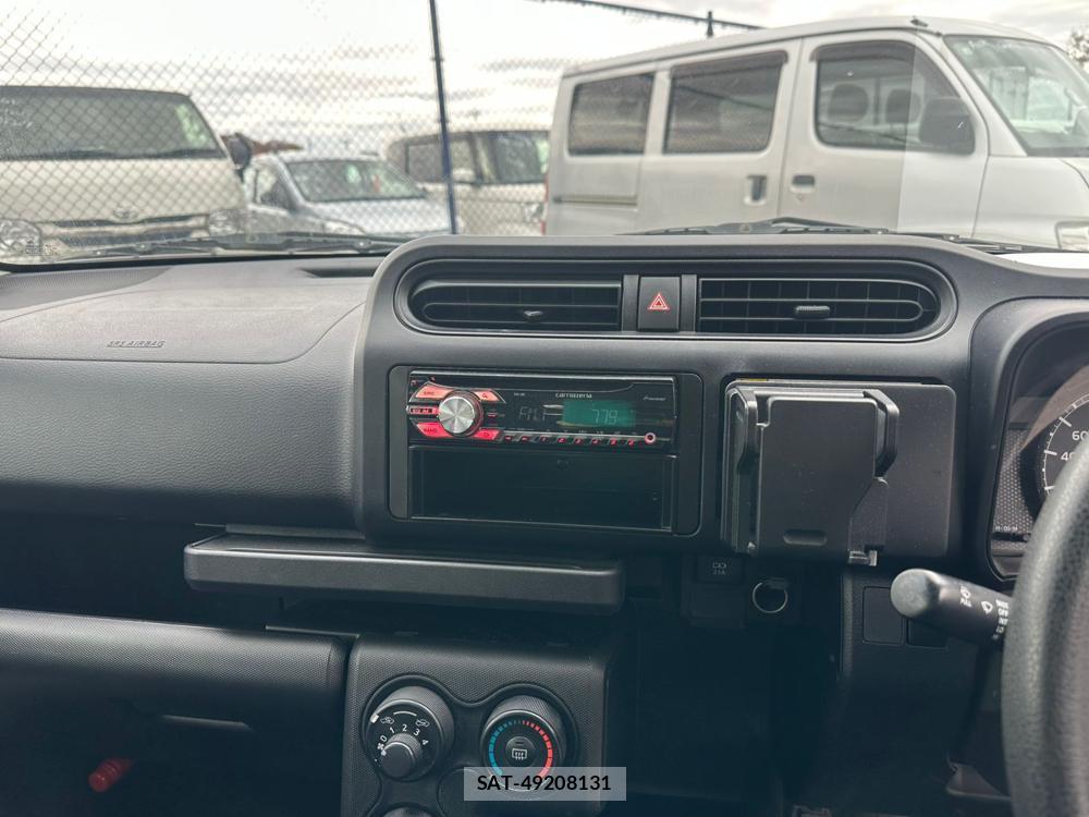 Toyota PROBOX 2020 1415843-18