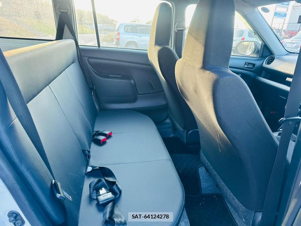 Toyota PROBOX 2020 1415849-8