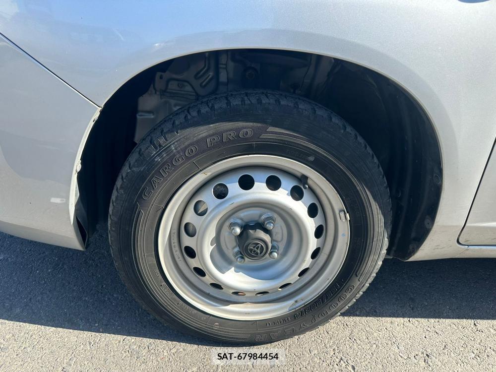 Toyota PROBOX 2020 1415848-28