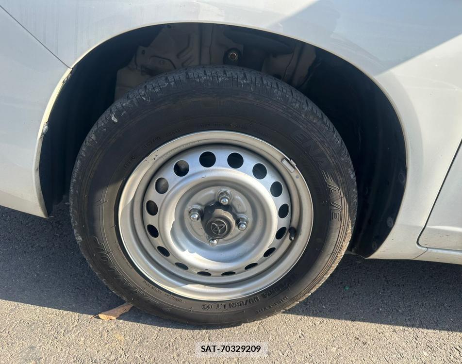 Toyota PROBOX 2020 1451875-29