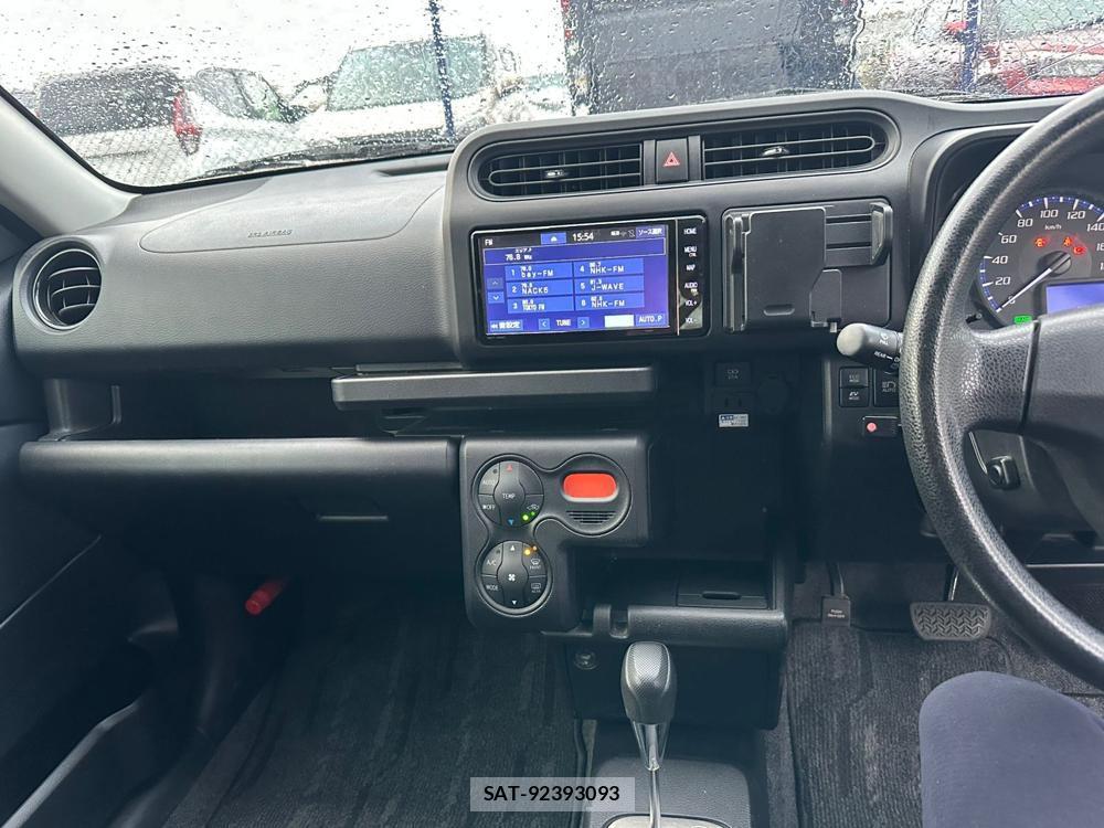 Toyota PROBOX 2020 1375370-17