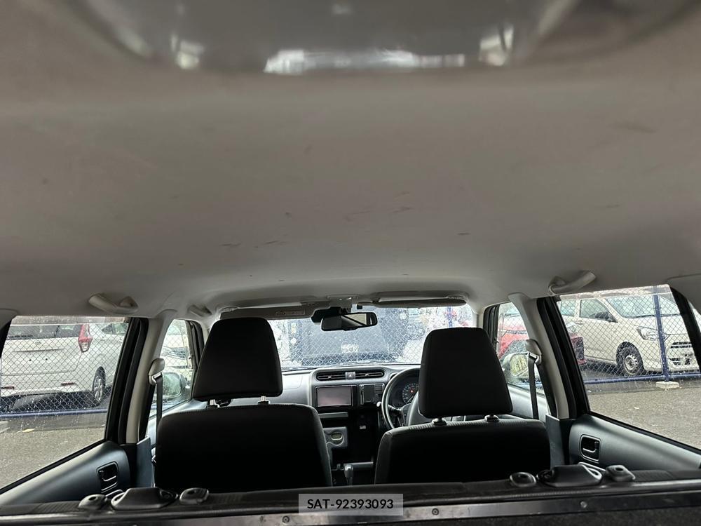 Toyota PROBOX 2020 1375370-22