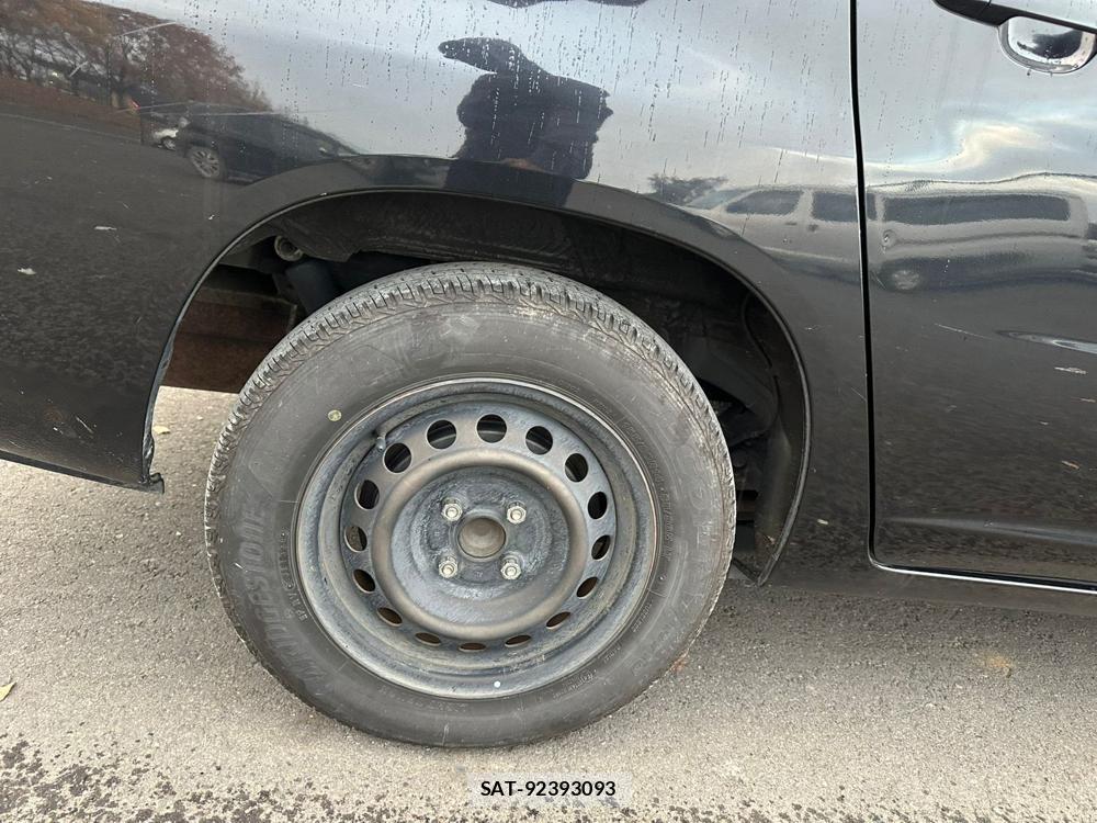 Toyota PROBOX 2020 1375370-26