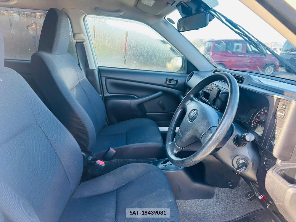 Toyota PROBOX 2020 1497563-11