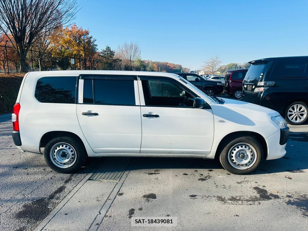 Toyota PROBOX 2020 1497563-5