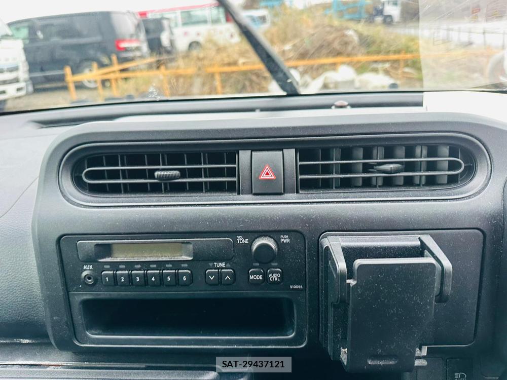 Toyota PROBOX 2020 5852462-17