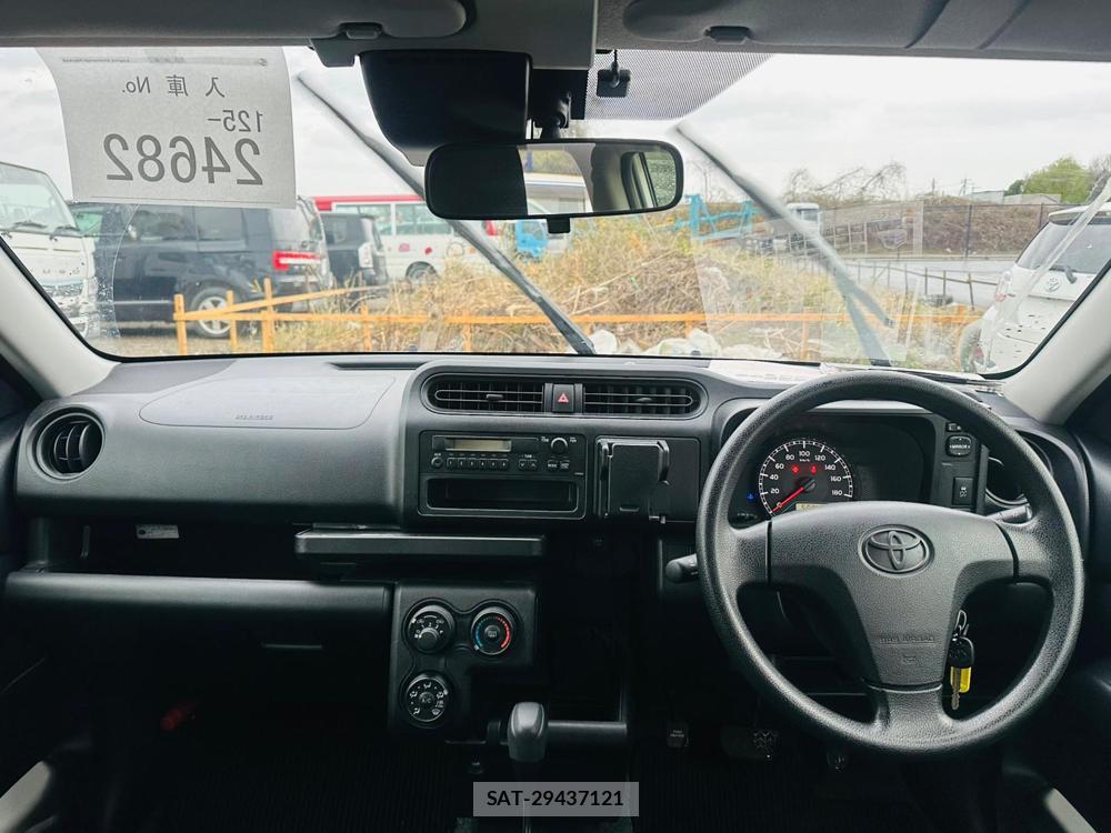 Toyota PROBOX 2020 5852462-24