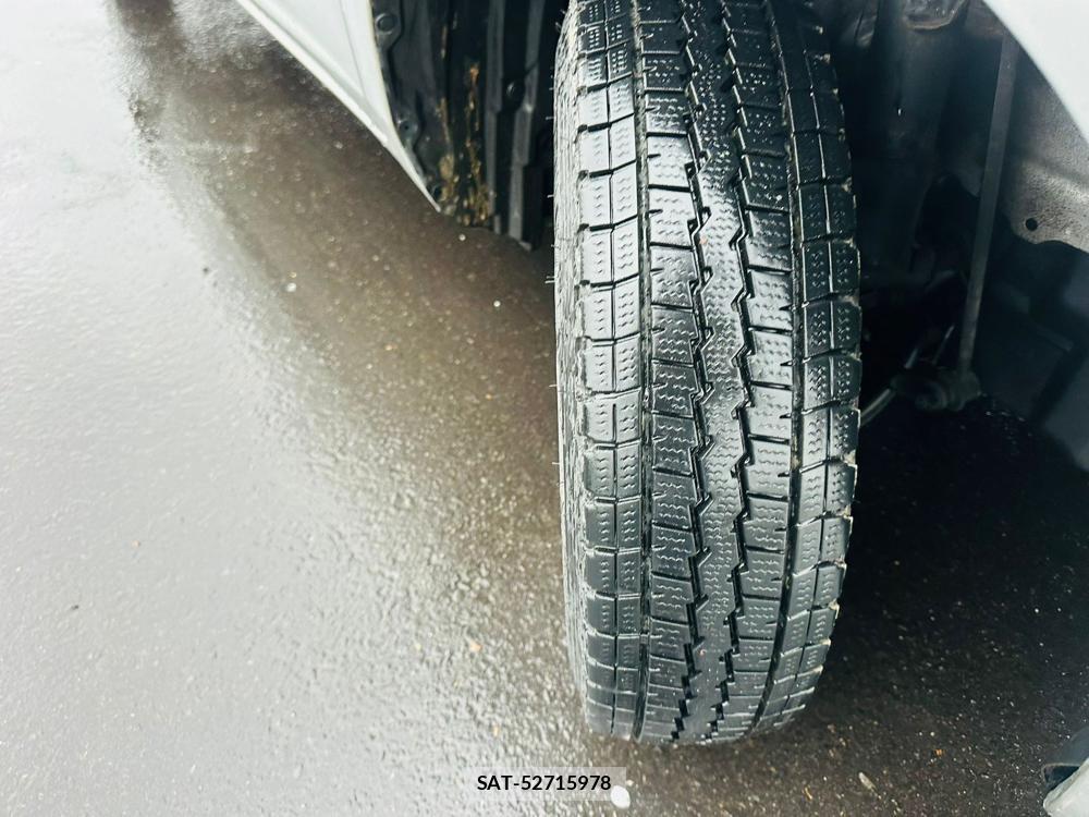 Toyota PROBOX 2019 5852463-30