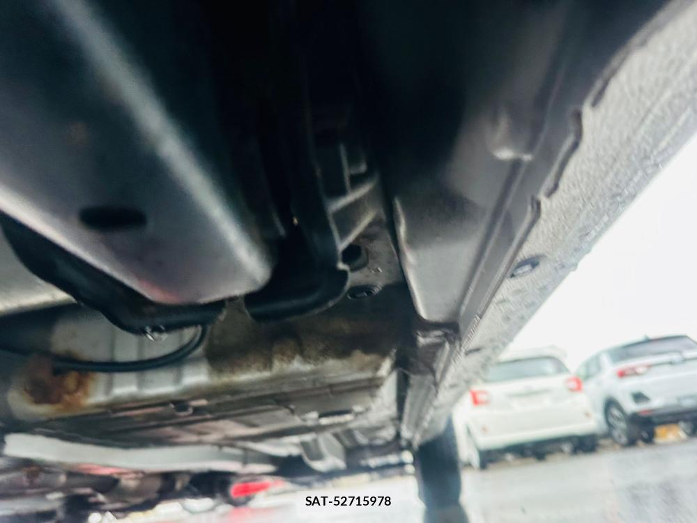 Toyota PROBOX 2019 5852463-32