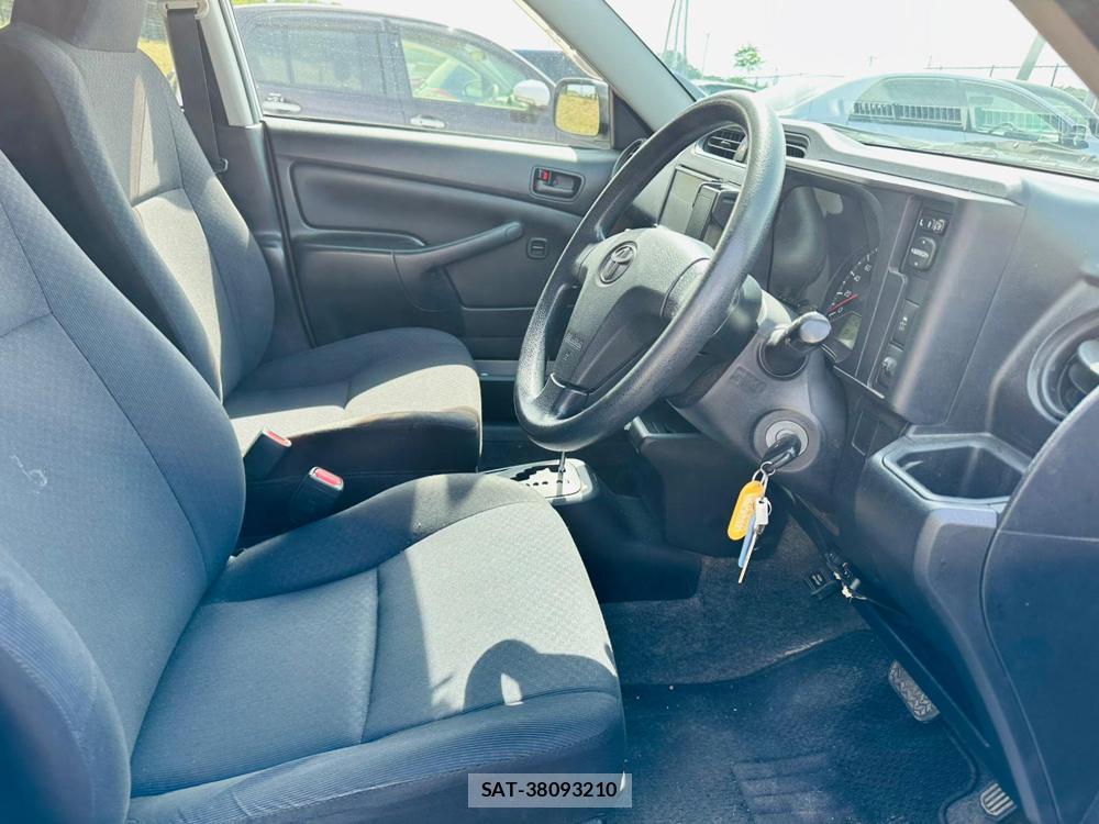 Toyota PROBOX 2015 7013710-11