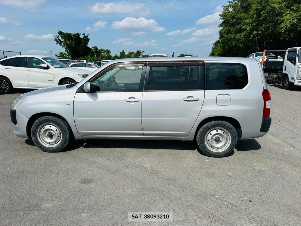Toyota PROBOX 2015 7013710-1