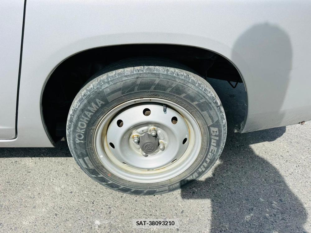 Toyota PROBOX 2015 7013710-30