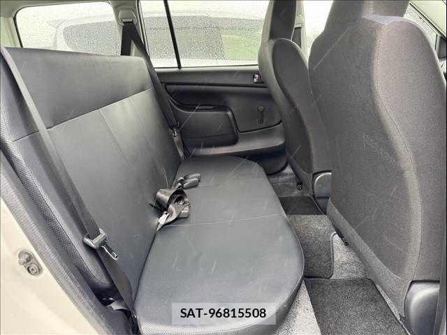 Toyota PROBOX 2017-12 7272753-18