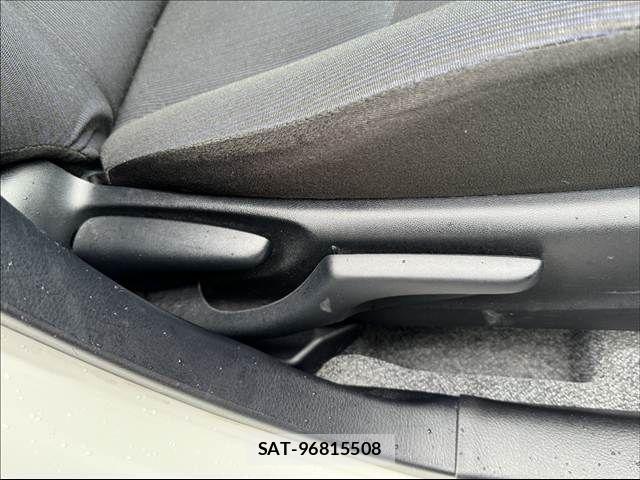 Toyota PROBOX 2017-12 7272753-27