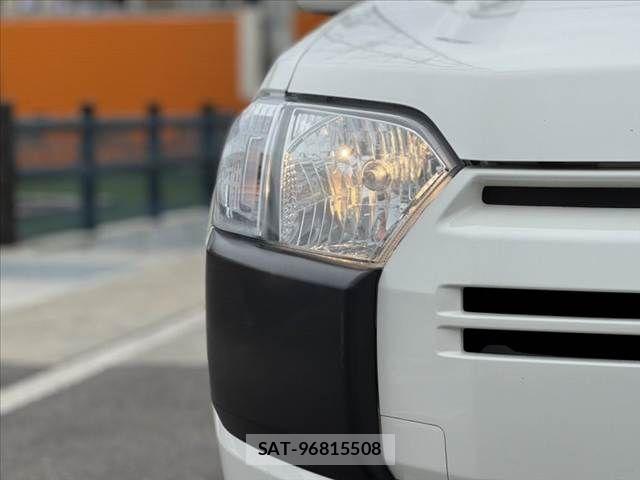 Toyota PROBOX 2017-12 7272753-29