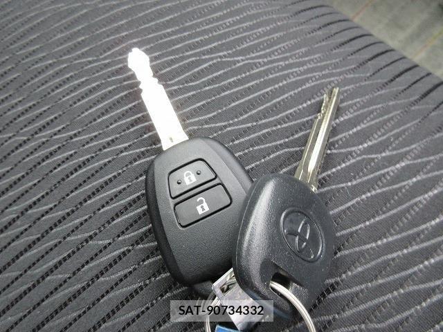 Toyota PROBOX 2026-02 7329573-14