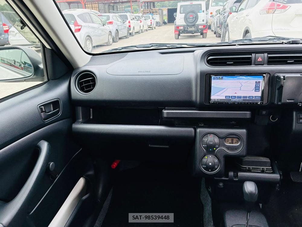 Toyota PROBOX 2020-12 7632876-17