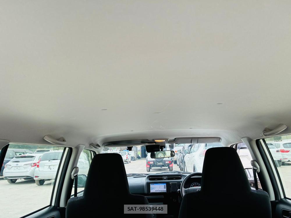 Toyota PROBOX 2020-12 7632876-24