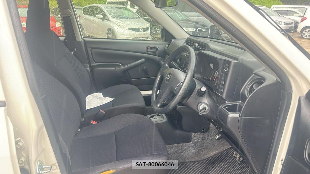 Toyota PROBOX VAN 2015 7747336-11