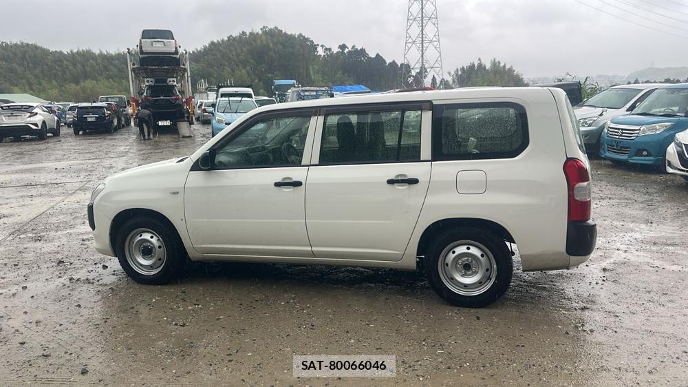 Toyota PROBOX VAN 2015 7747336-1