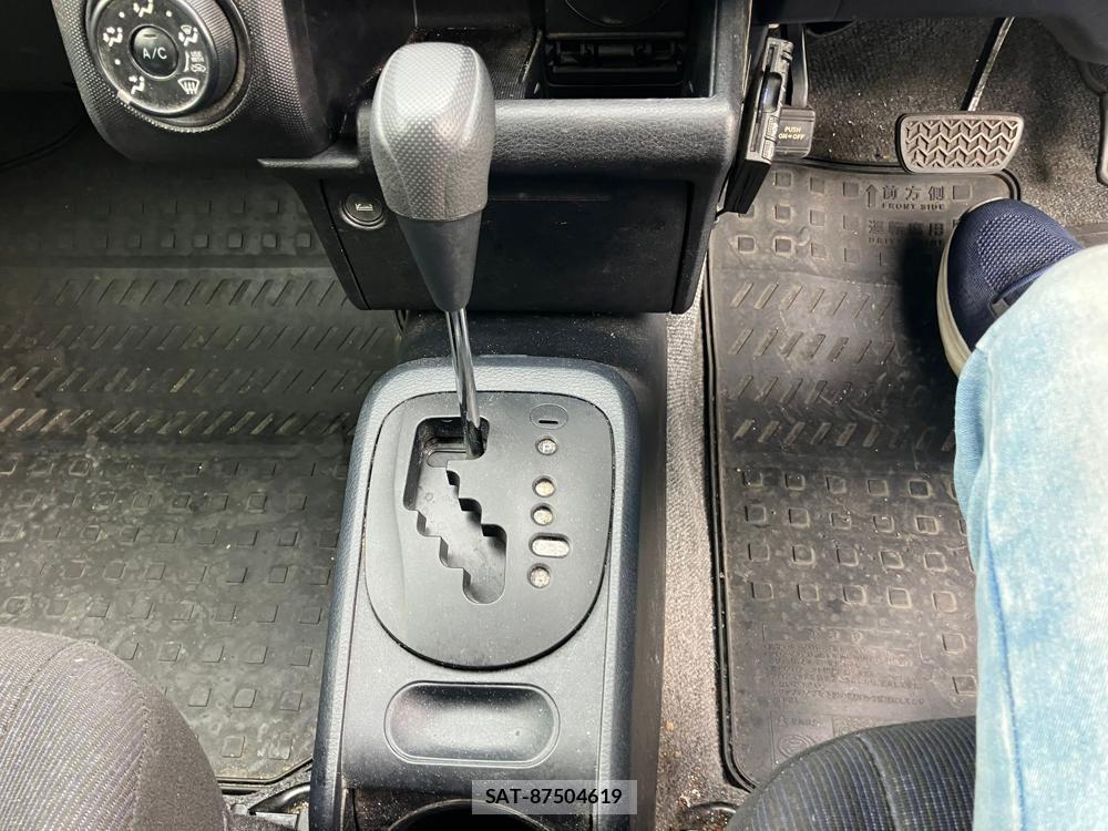 Toyota PROBOX 2018 1289494-25