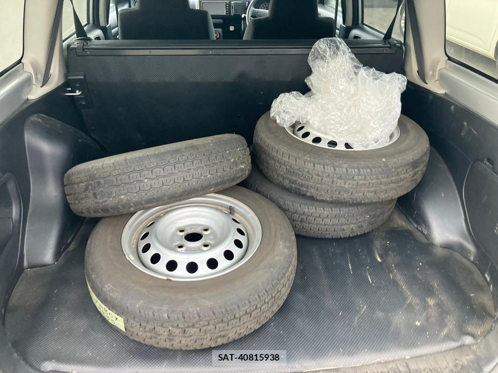 Toyota PROBOX 2019 1288007-28