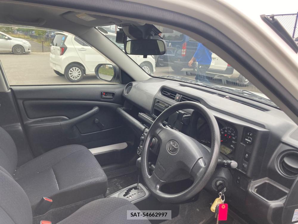 Toyota PROBOX 2020 1325500-11