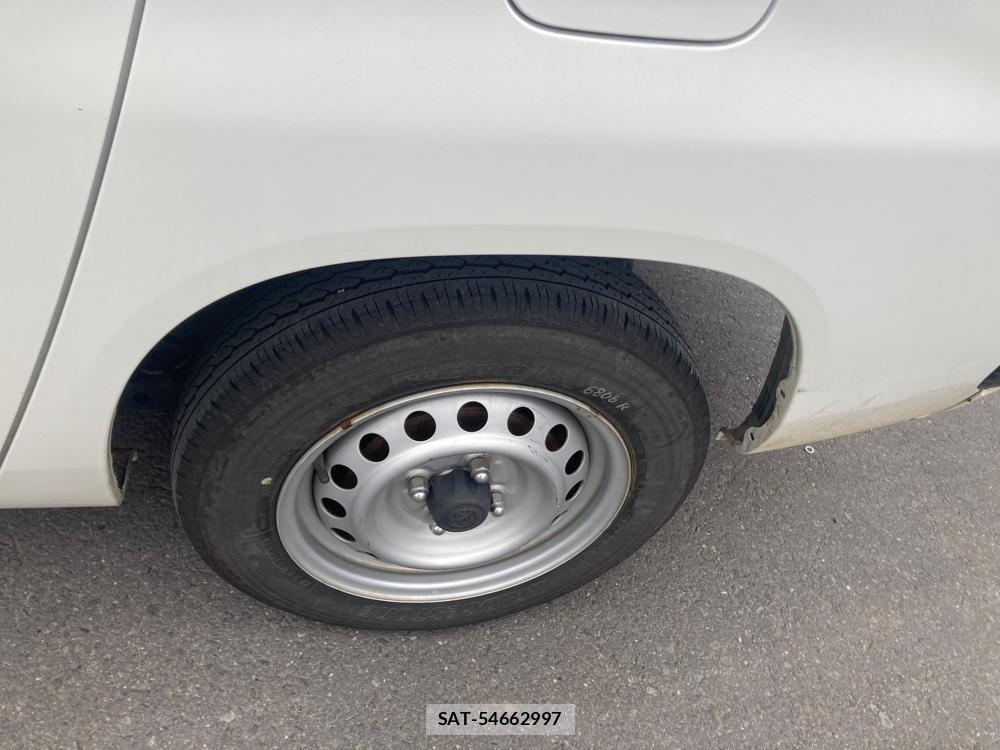 Toyota PROBOX 2020 1325500-33