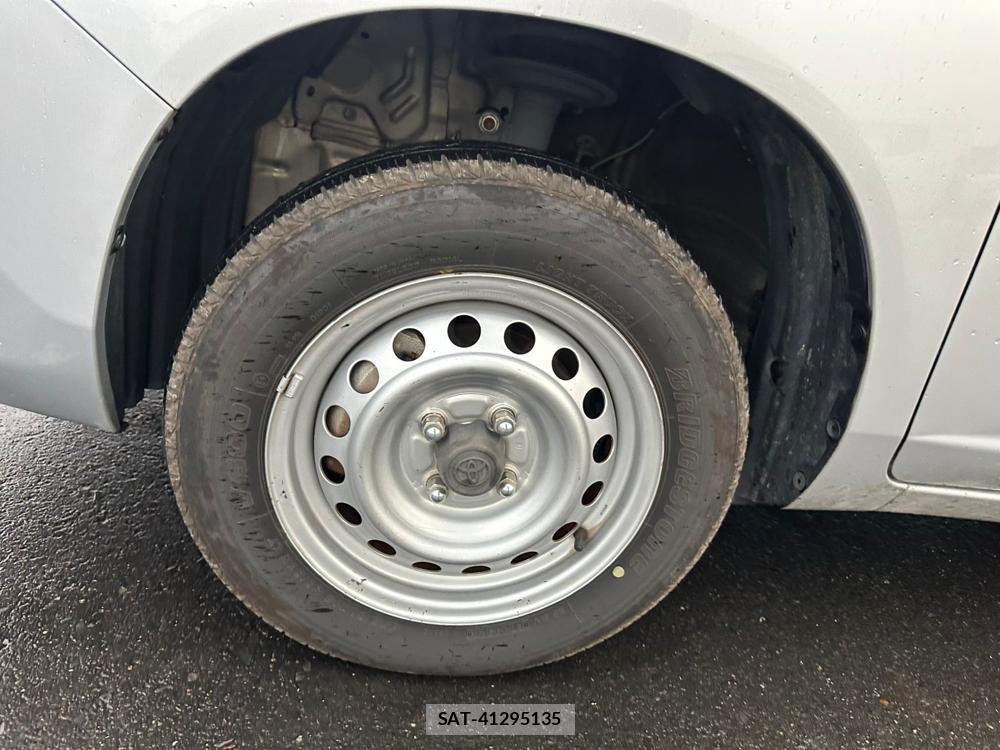 Toyota PROBOX 2019 1438293-29