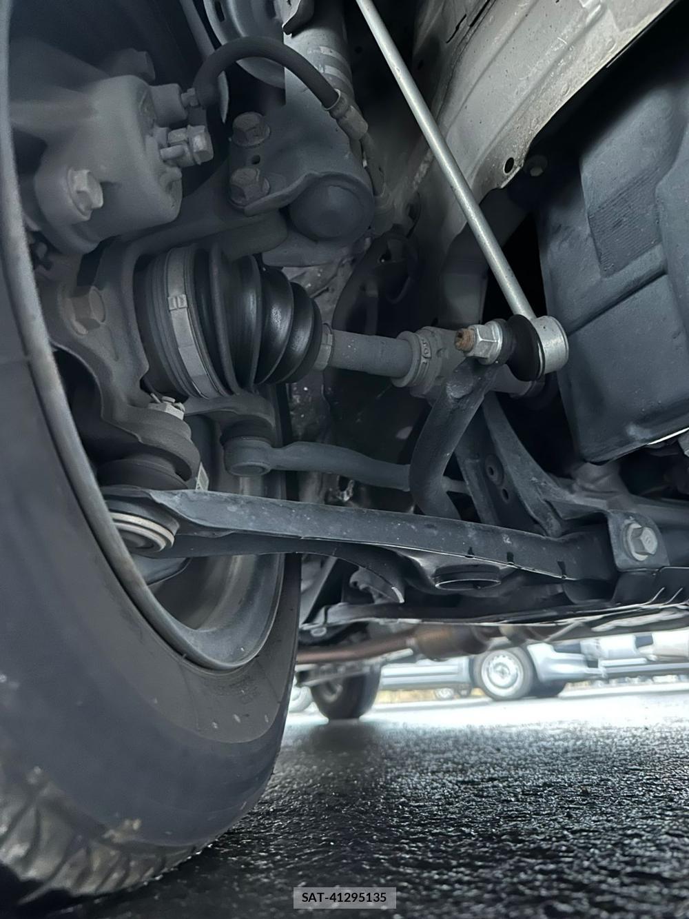 Toyota PROBOX 2019 1438293-33