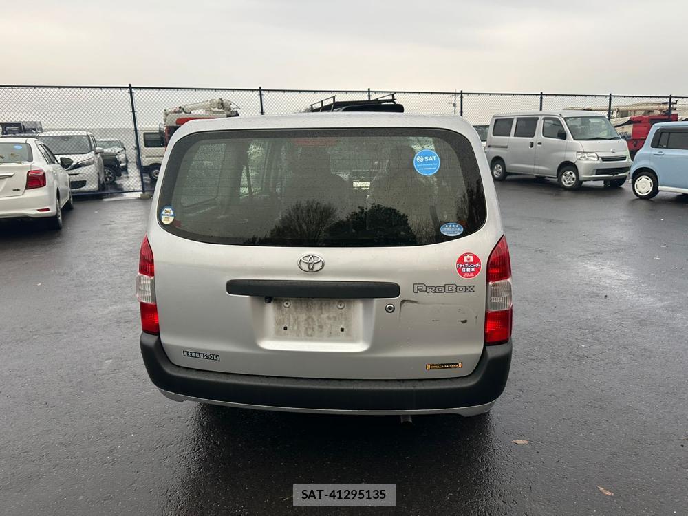 Toyota PROBOX 2019 1438293-3