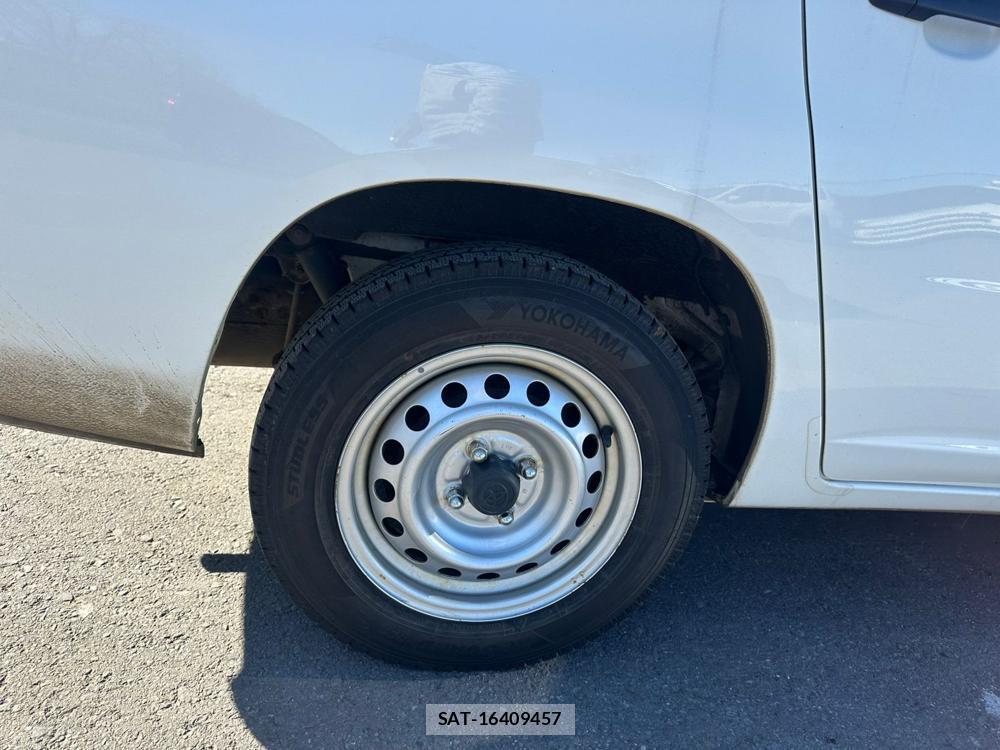 Toyota PROBOX 2020 1706875-26