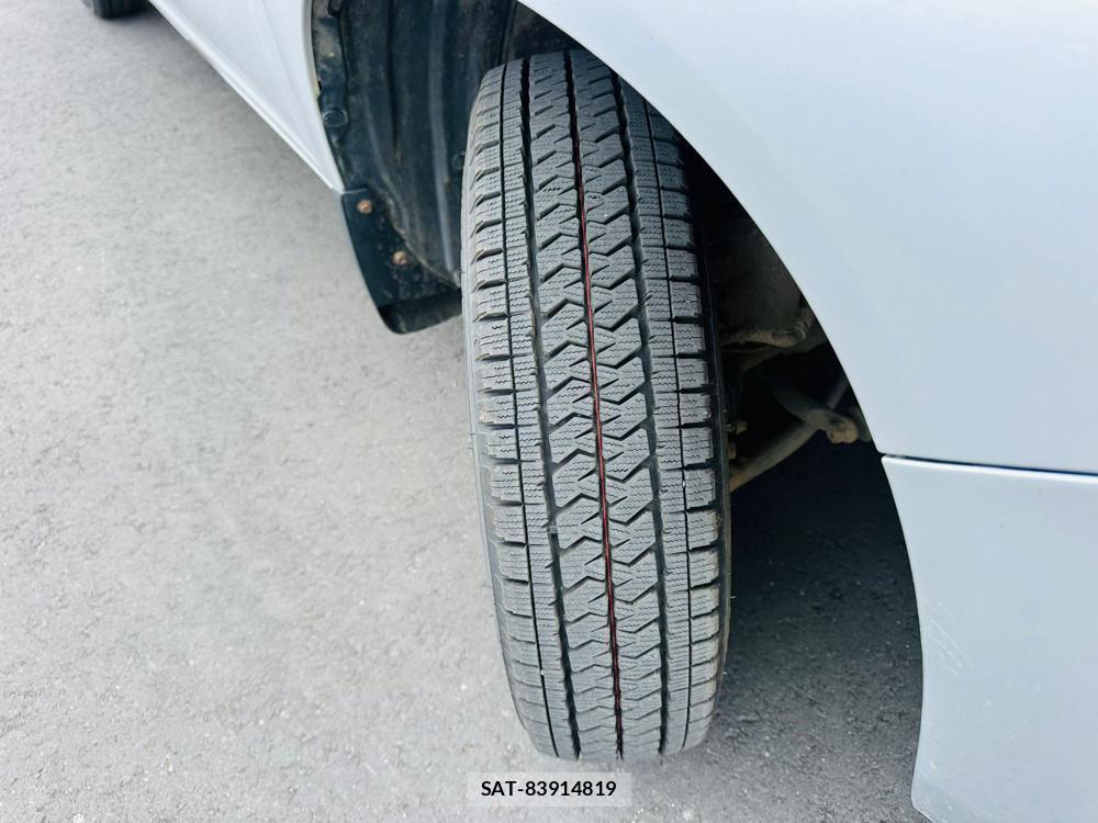 Toyota PROBOX 2019 4380706-32
