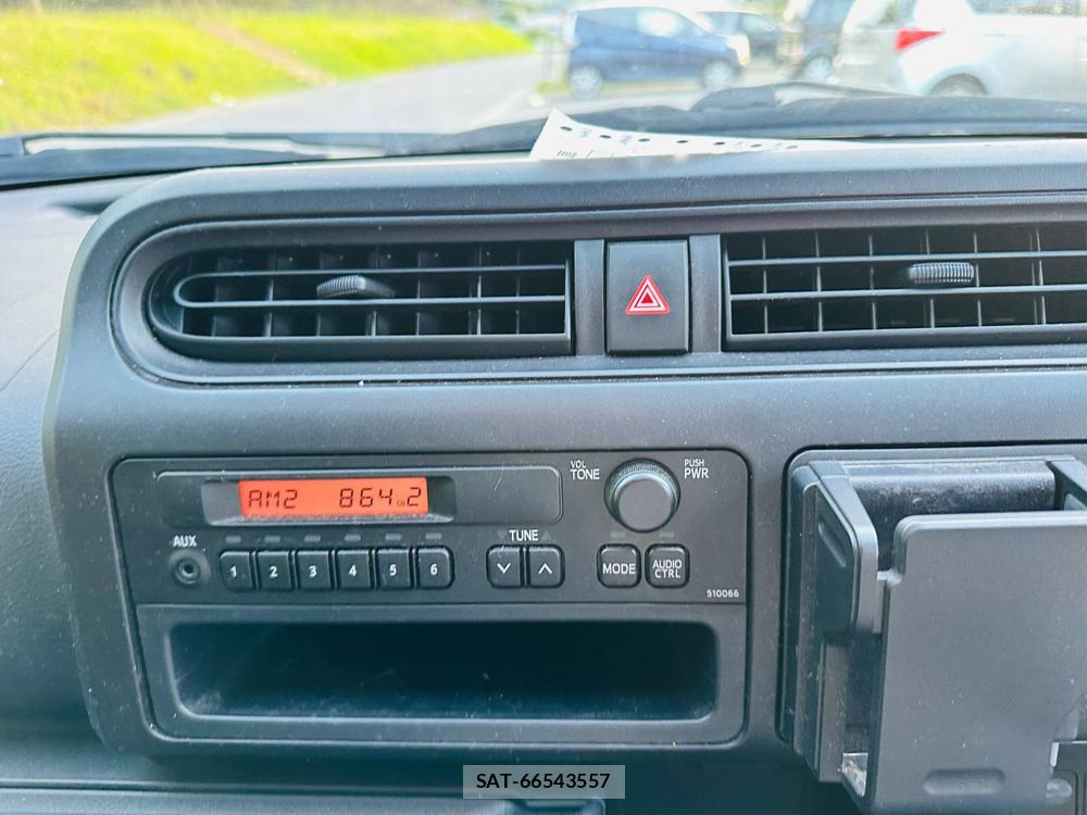 Toyota PROBOX 2019-03 7349927-18