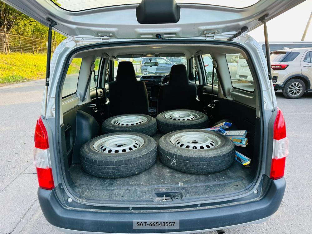 Toyota PROBOX 2019-03 7349927-25