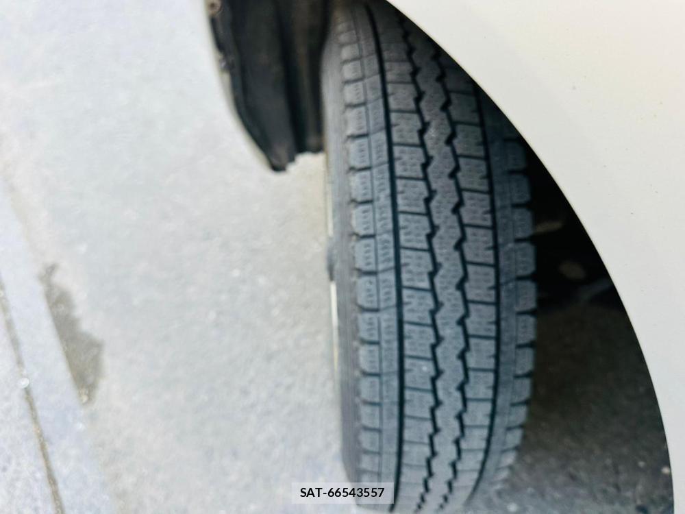 Toyota PROBOX 2019-03 7349927-31