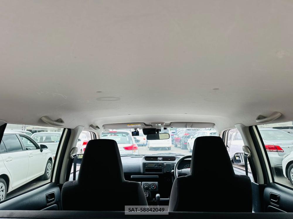 Toyota PROBOX 2019 6937243-24