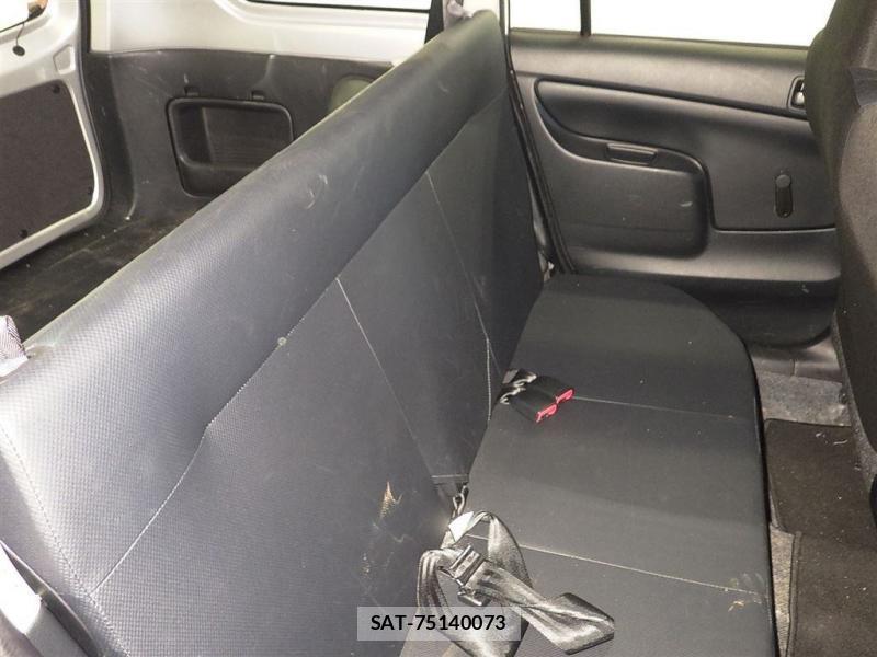 Toyota PROBOX 2020-05 7491011-5