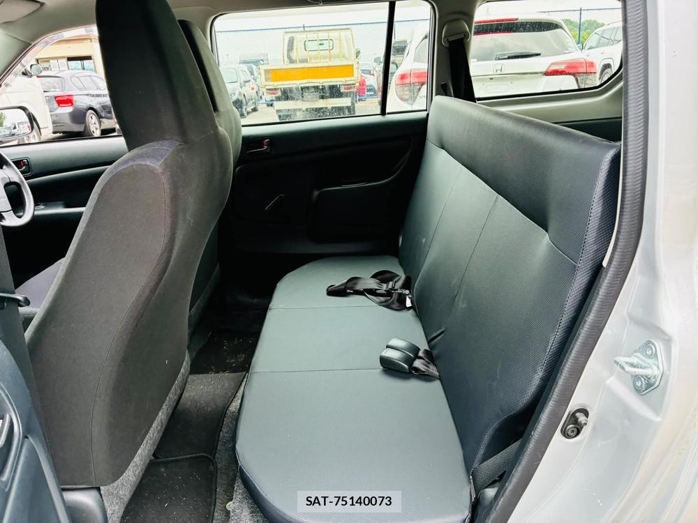 Toyota PROBOX 2020-05 7491011-9
