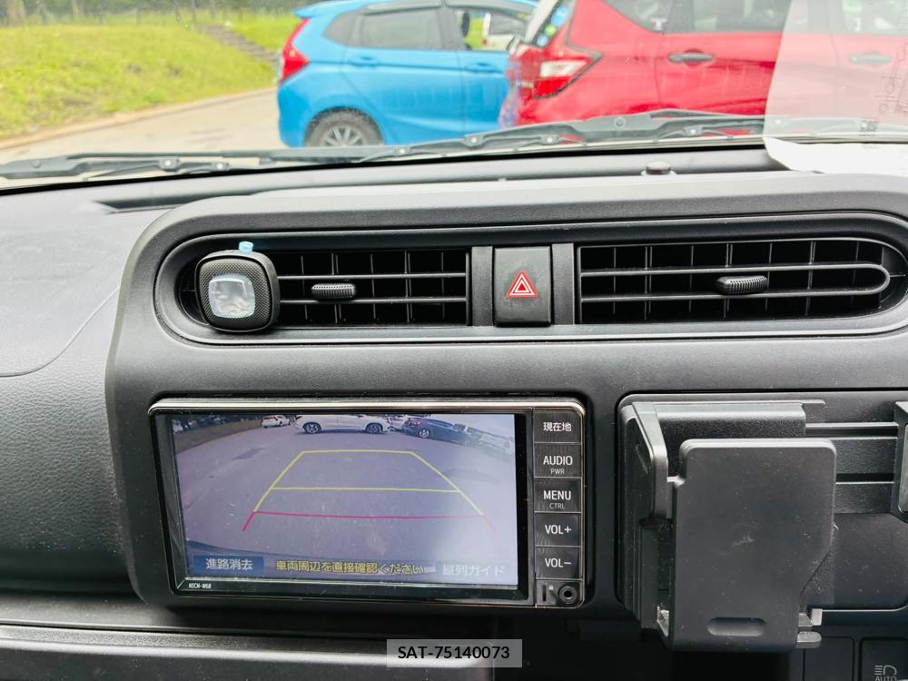 Toyota PROBOX 2020-05 7491011-18